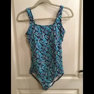 Lands End Tugless Swimsuit sz 6